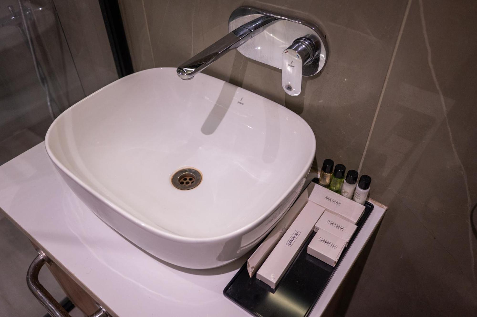 Hotel Idyllic Inn Bhopal Dış mekan fotoğraf